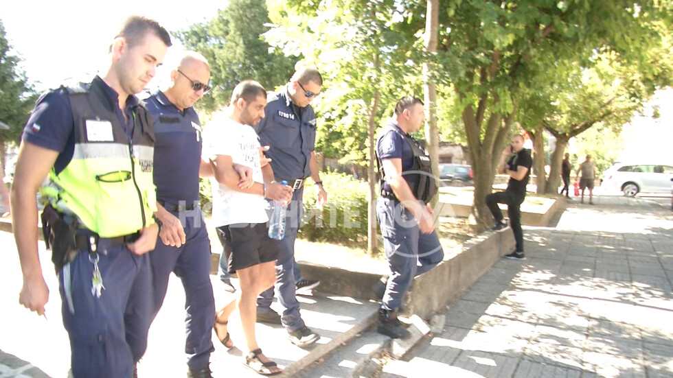 Измамниците измъкнали над 150 000 лв от възрастни хора в