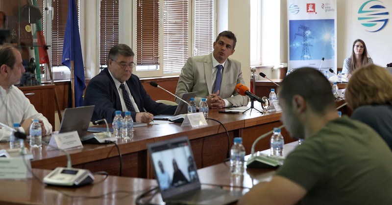 Цената никога не е била формирана от толкова много доставчициВ