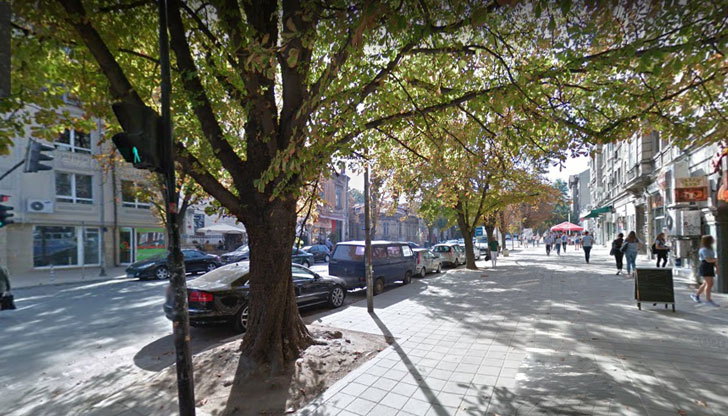 Велосипедистка е пострадала при ПТП вчера в РусеИнцидентът е възникнал