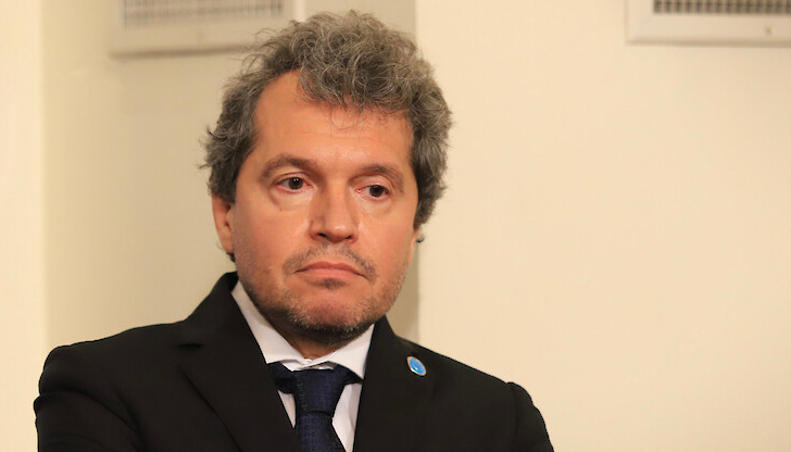 Рашков не е монахиня в девически манастир, а оглавява МВРРашков