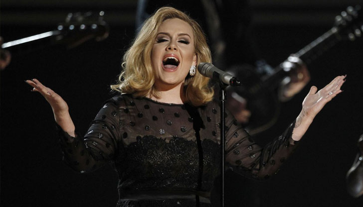 Британската суперзвезда Адел се завърна на сцената с шоу в