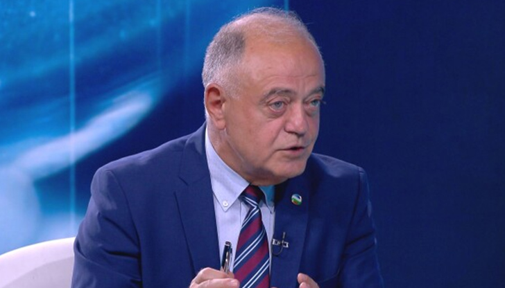 &bdquo;Борисов нека да не ни будалка&ldquo;, каза ген. Атанас Атансов