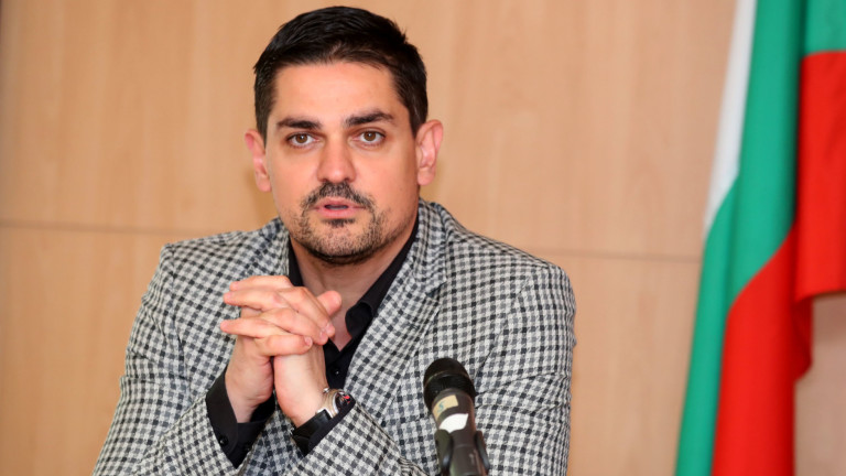 Песимист съм относно формирането на правителство в този парламент. Трябва