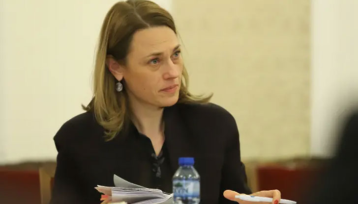 Третият мандат би трябвало да се даде на "Демократична България""Слави