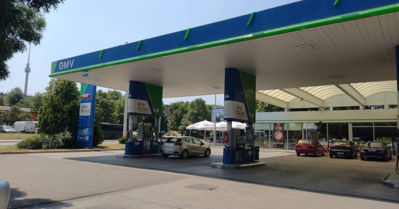 Клиентите ще получат отстъпка от 25 стотинки, ако зареждат бензин