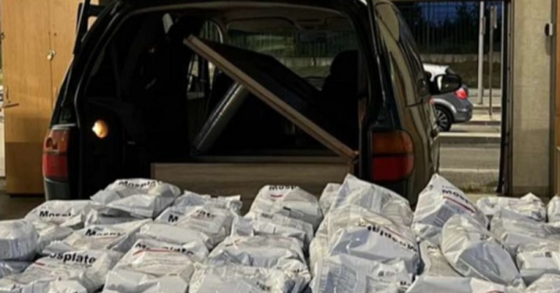 485 кг контрабандни препарати за растителна защита задържаха митническите служители