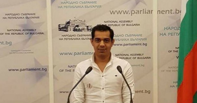 Районният съд в Пловдив остави в ареста измамникът, представял се