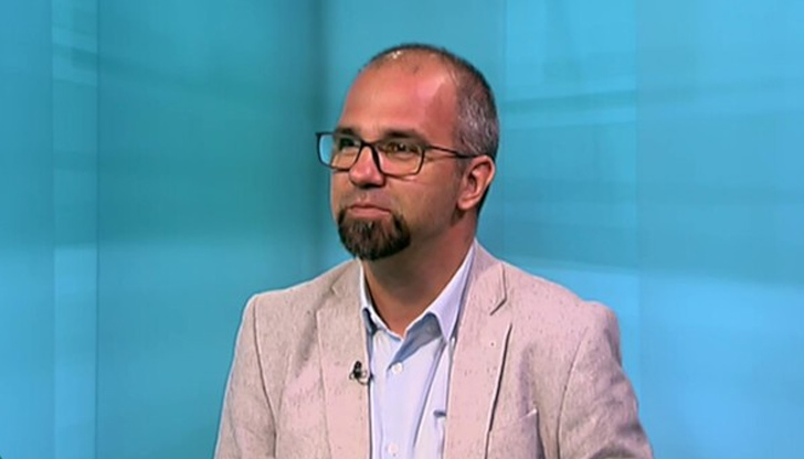 &bdquo;Христо Иванов изглежда много сговорчив, гъвкав", заяви политологътИма шанс за