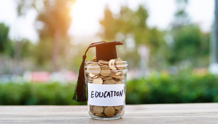 Държавата ще гарантира кредити на студенти и докторанти с до