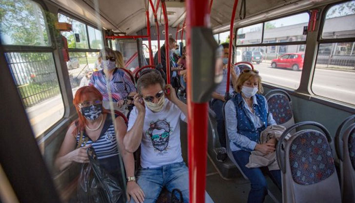 В София въвеждат задължителни маски в градския транспорт от понеделникТова