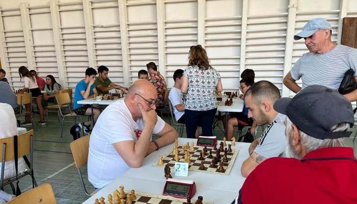 В блиц турнира участваха 43 души от България и чужбинаМеждународният