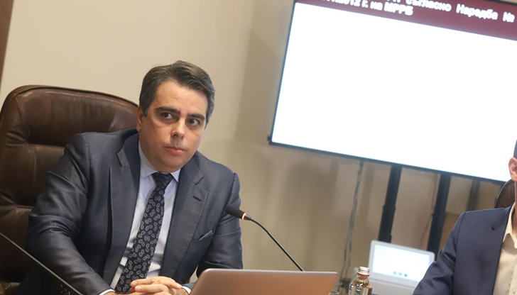 Вчера експертите се събраха в парламента, за да обсъдят ясни