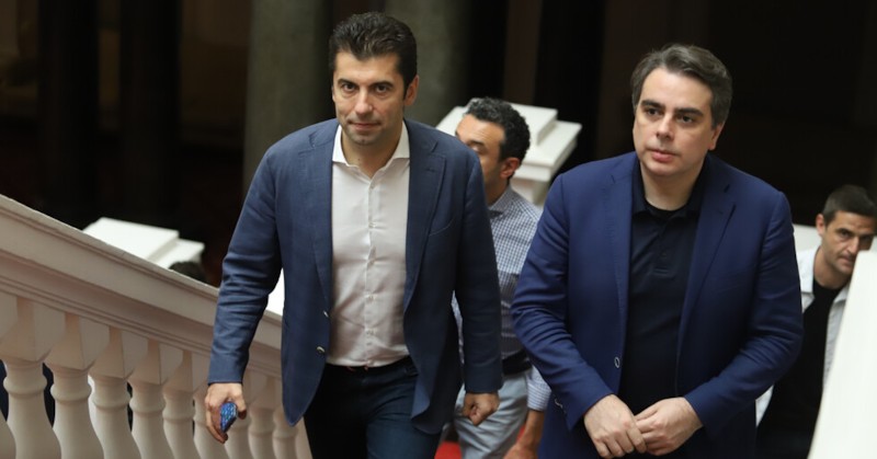 "Продължаваме Промяната" разпространиха чернова със съдържанието на управленската си програмаТя