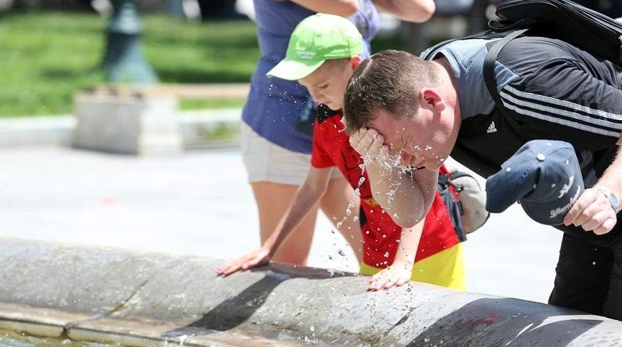 До 37 градуса в петъкДнес ще е предимно слънчево, следобед