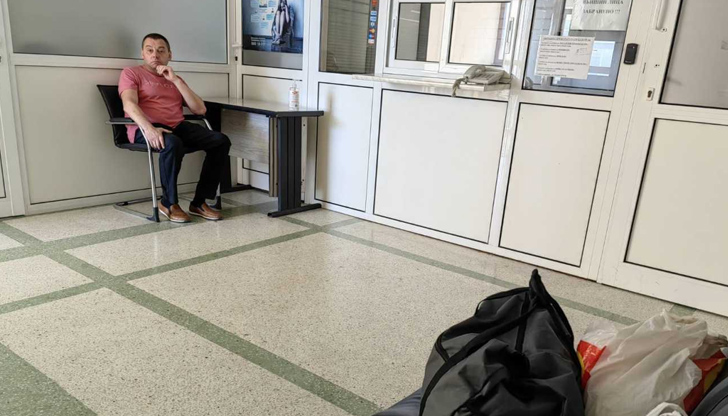 Александър е решил да се пренесе пред прокуратурата за по-сигурно