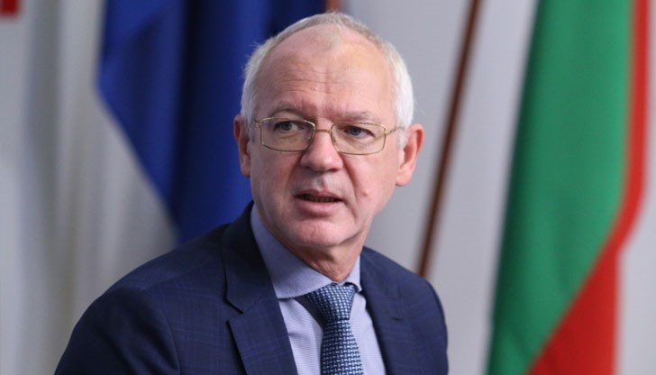 За младите които не знаятОт доста време по екраните се