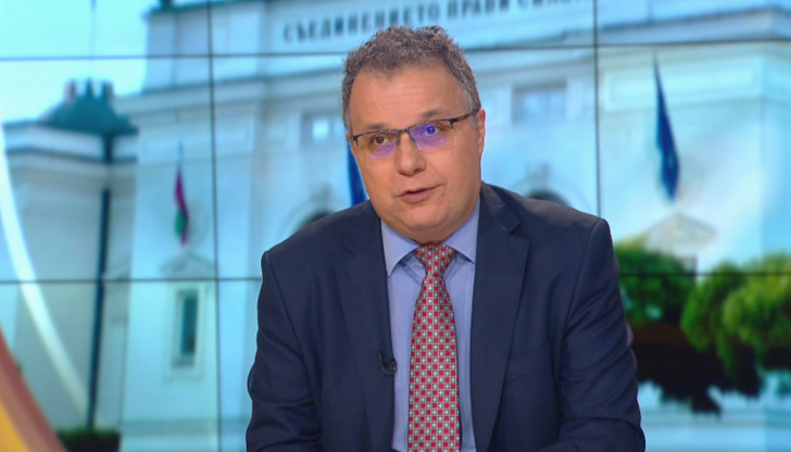 "Бойко Борисов един ден ще го изучават в училище как