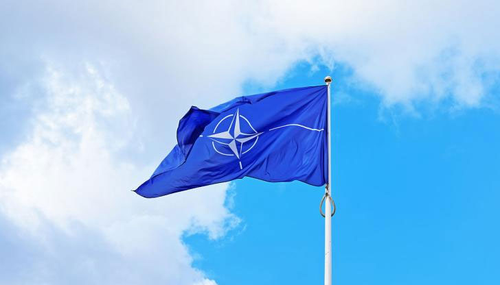 В момента НАТО не планира да изпраща войски в Швеция