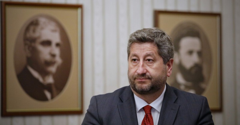 Това заяви съпредседателят на ДБ в „Здравей, България”Съпредседателят на „Демократична