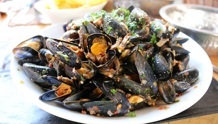 Богати са на протеини, има приятен, сладникав вкус и лесно