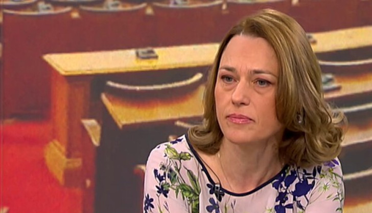 "Ако наистина сме отговорни политици, трябва да вървим към нов