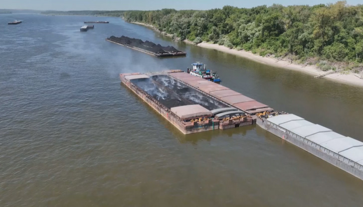 Днес трябва да приключи разтоварването на една от секциите от