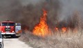Продължават пожарите на сухи треви в Русенско