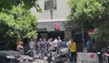 Мъж държи заложници в банка в Ливан