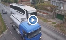 Кадри показват опасно движение на румънския автобус месеци преди катастрофата