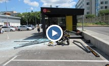 Шофьорката, причинила погром на паркинг в Русе, объркала педала на газта със спирачката
