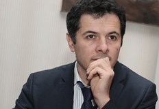 С всеки изминал ден безпрецедентната криза по българските пътища се задълбочава Срещу нея