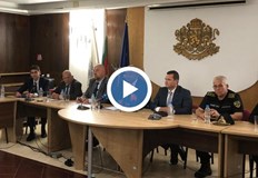 Той поясни че ще бъдат създадени буферни паркинги за камионитеВътрешният