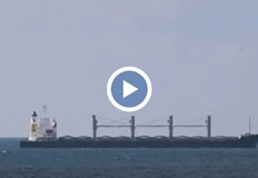 Те са натоварени с над 160 хиляди тона хранителни продуктиЧетири