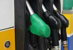 След като на два пъти правителството не успя да я