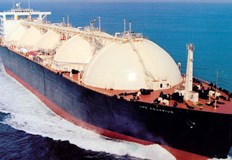За първите три танкера с втечнен газ които да дойдат
