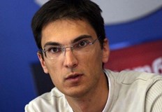 Трябва всички списъци със заявки на хората да станат публичниВ