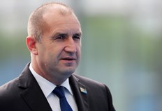 Президентът ще проведе среща с ръководството на строителната фирмаНа 12