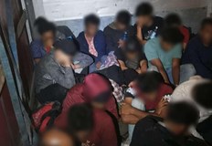 Мигрантите били скрити в ремаркето на камионаРумънската гранична полиция в