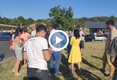 Протест заради километричните опашки на тировеВ 18 00 часа жителите на Мартен отново