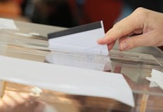 Във всяко населено място се назначава най малко една подвижна секционна