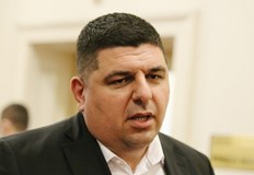 Ивайло Мирчев обясни че е донесъл на антимафиотите докладАнтимафиотите образуваха