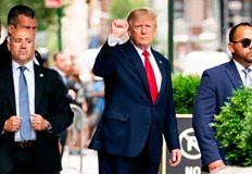 Бившият американски президент Доналд Тръмп даде показания под клетва в