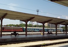 По 15 локомотива не стигат дневно за пътническите влаковеПенсионирани машинисти