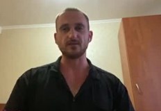 Мъжът споделя и че очаква да бъде преследван с цялата