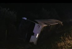 По информация на очевидец всички качени в линейките са били