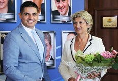 Министърът на младежта и спорта Весела Лечева в служебното правителство