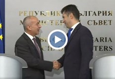 Кирил Петков символично предаде властта в Министерския съветСлед церемонията по