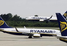 Кралят на нискотарифните авиокомпании Райънеър Ryanair свири край на ерата