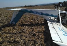 Пилотът е настанен в болница Малък самолет се разби край Созопол