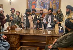 На 15 август 2021 г ислямските фундаменталисти завзеха без бой